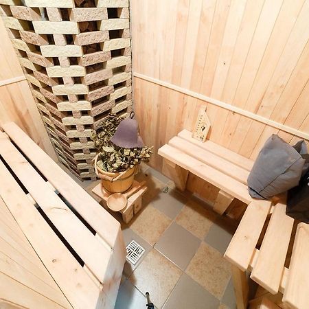 Corner House Hotel Lutsk Ngoại thất bức ảnh