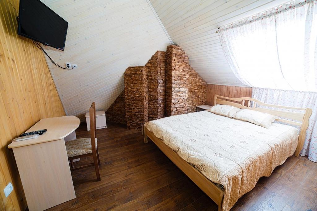 Corner House Hotel Lutsk Ngoại thất bức ảnh