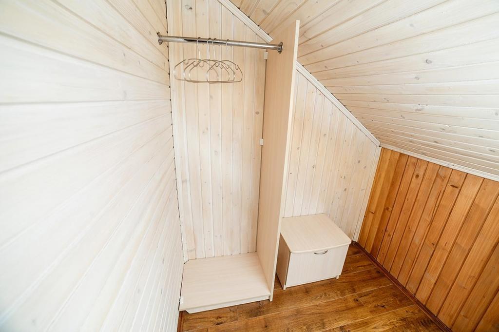 Corner House Hotel Lutsk Ngoại thất bức ảnh